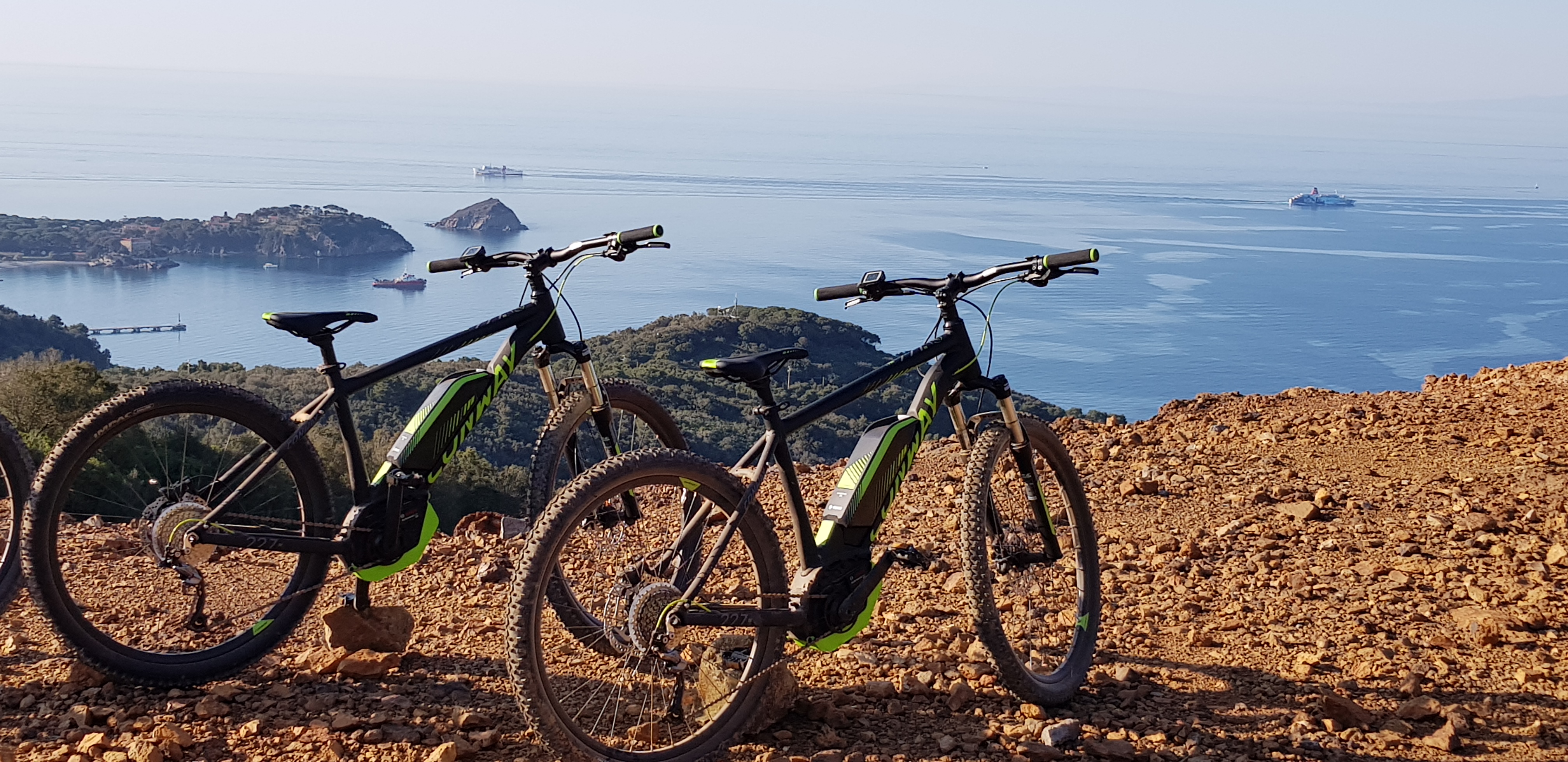 Turismo elettrico (20) In e-bike tra le miniere dell'Elba - Vaielettrico