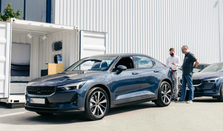 la Polestar 2 sbarca in Europa