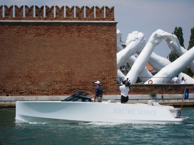 Barche elettriche