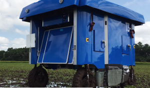 robot agricolo solare