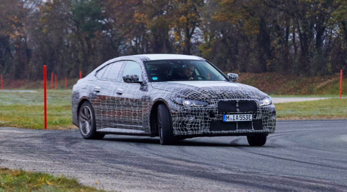 Mercedes e BMW