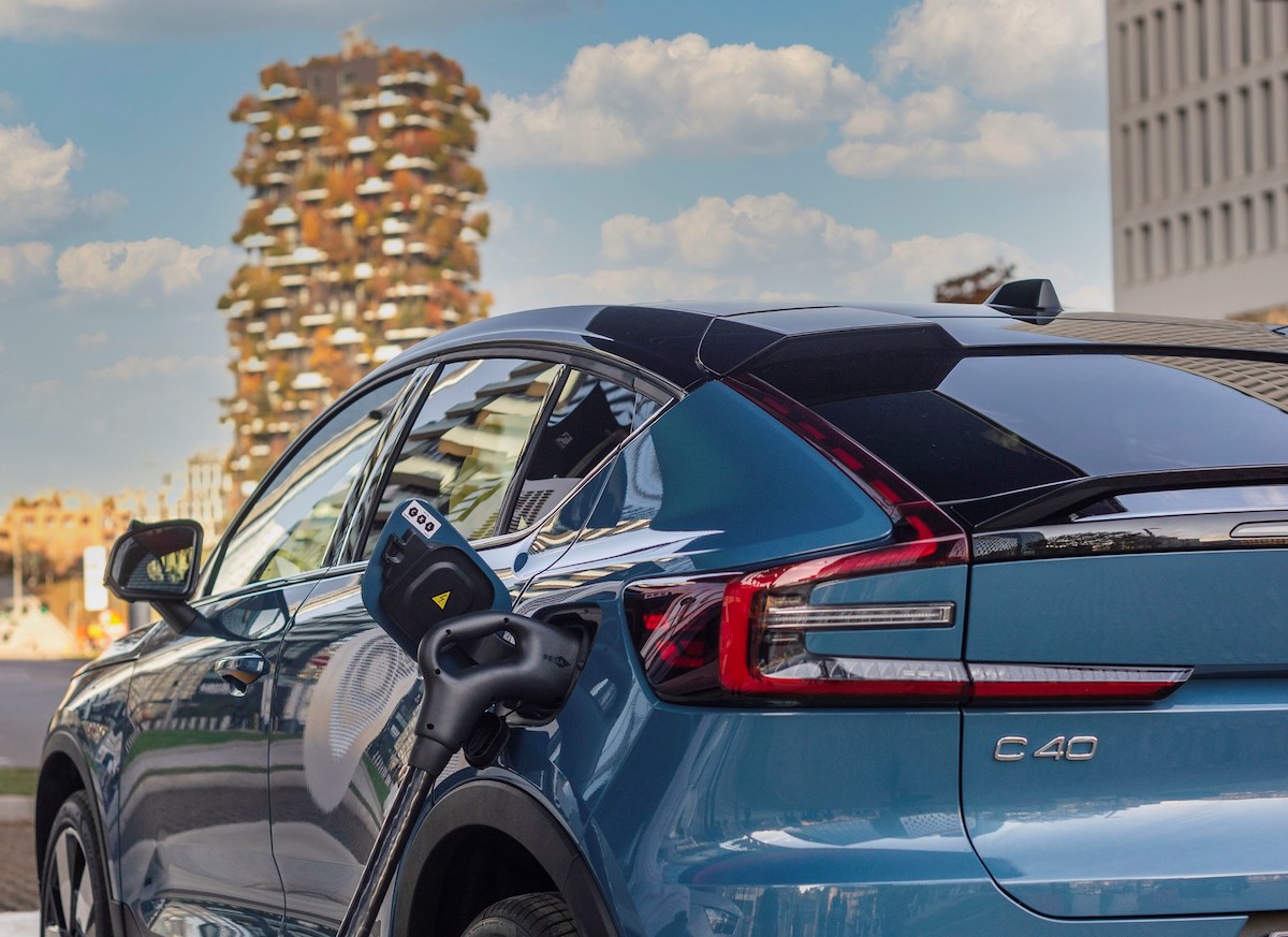 volvo recharge