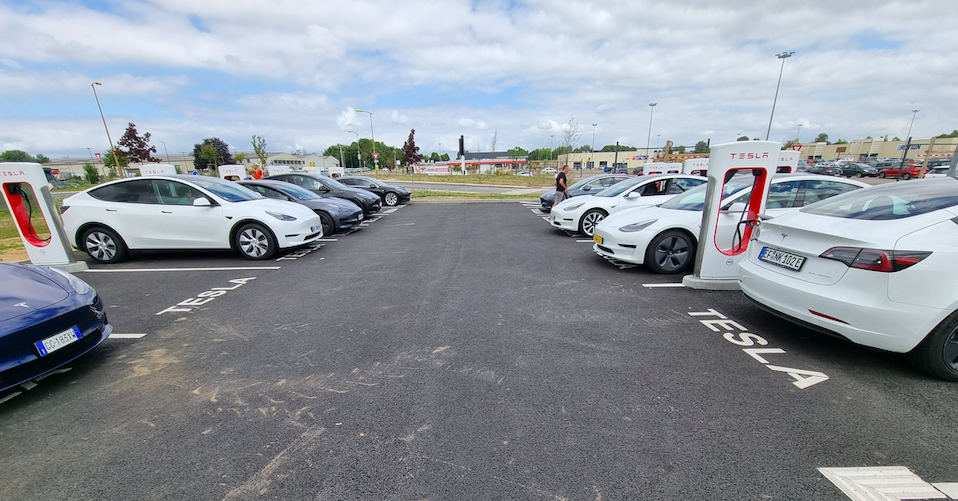 in Francia con la Tesla