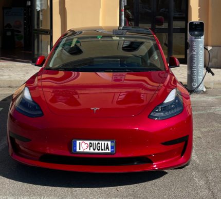 Il 2022 anno nero per Tesla