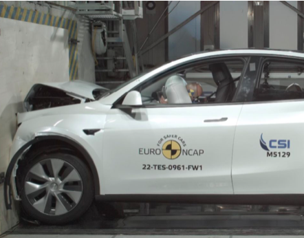 Il crash-test della Tesla Model Y: massimo dei voti da Euro NCAP.