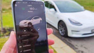 tesla regina delle app