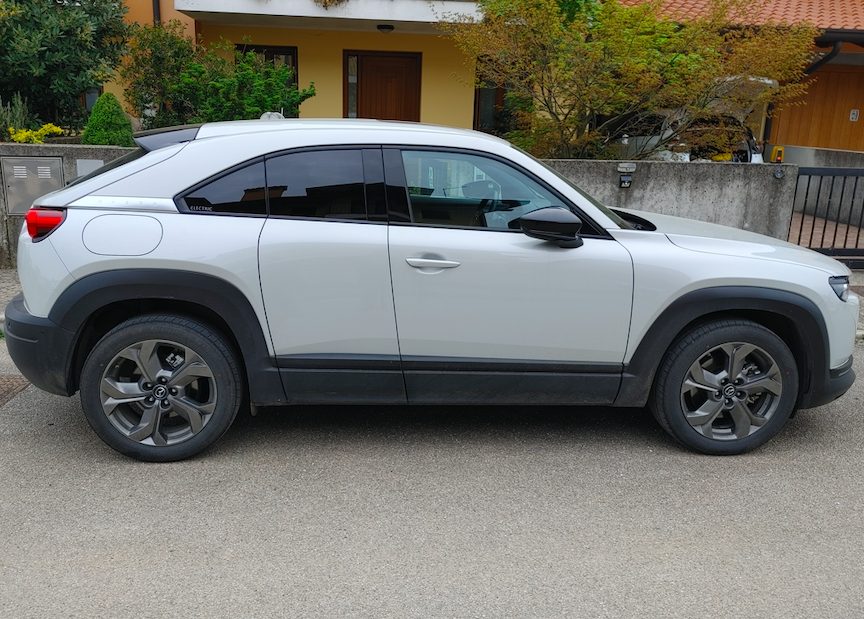 MAZDA MX-30