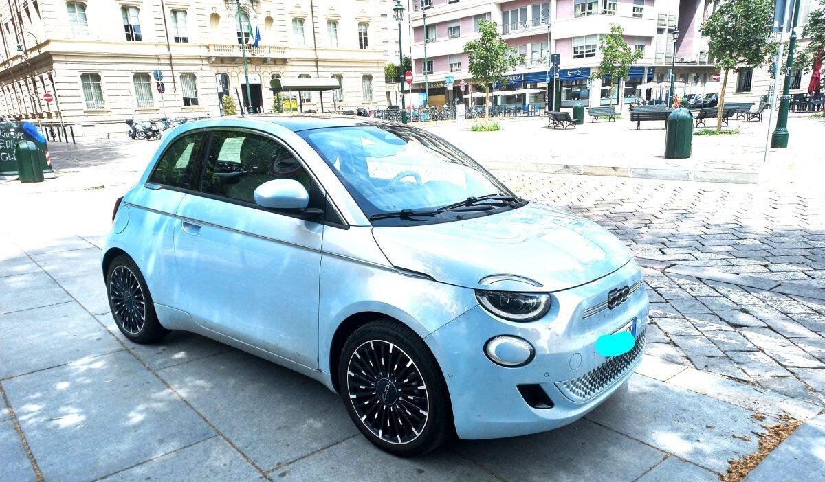 fiat 500e la prima
