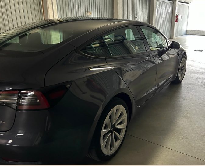 Tesla Model 3 Long Range