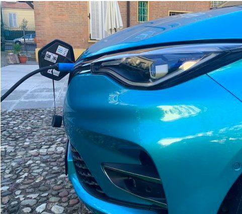 batteria zoe al 92%