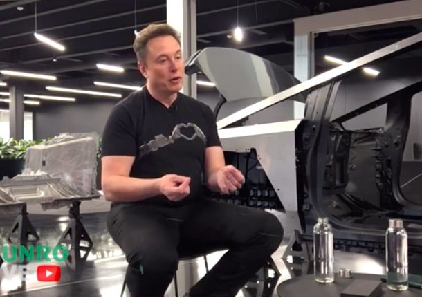 Musk stipendio