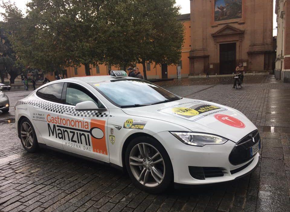 Taxi elettrico