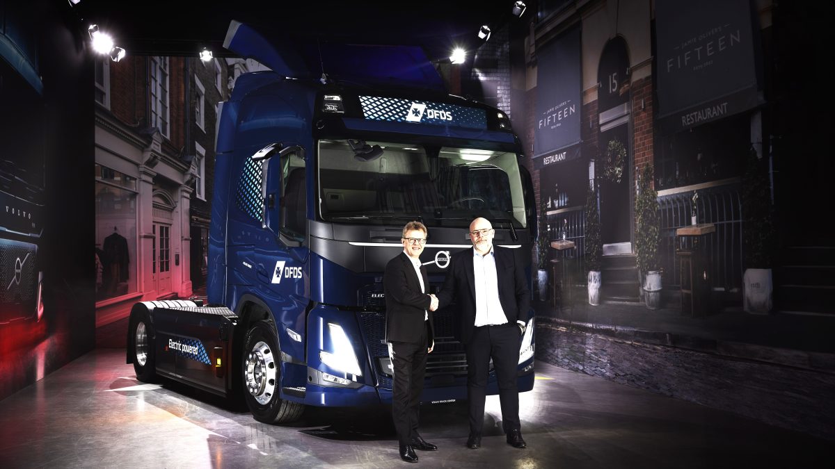 100 camion elettrici Volvo