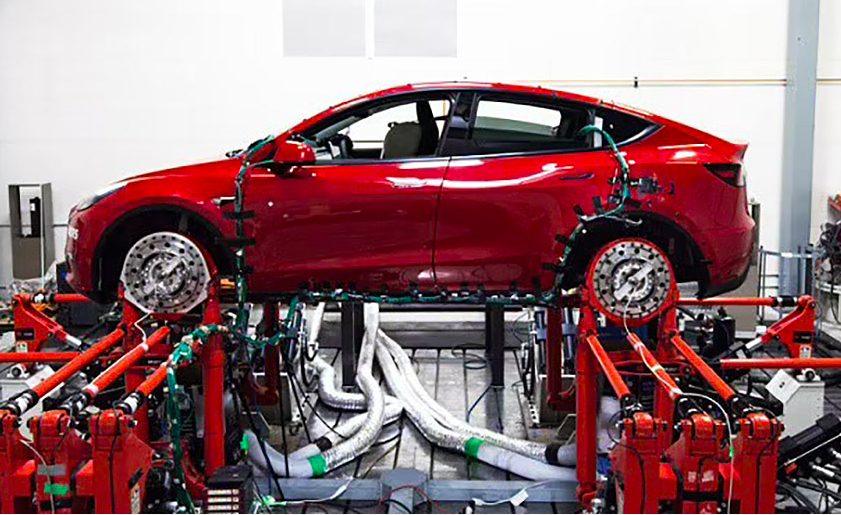 La produzione della Tesla Model Y a Grunheide (credit foto: Tesla).