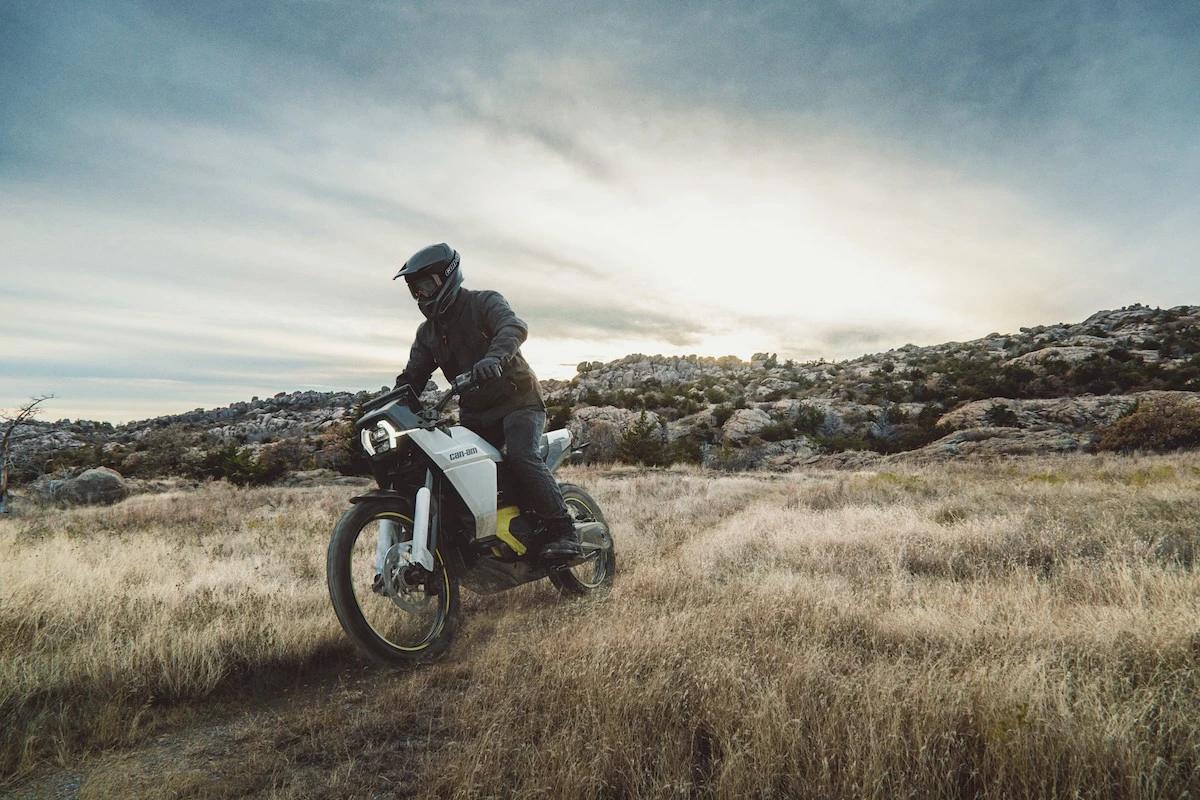 moto elettrica can-am