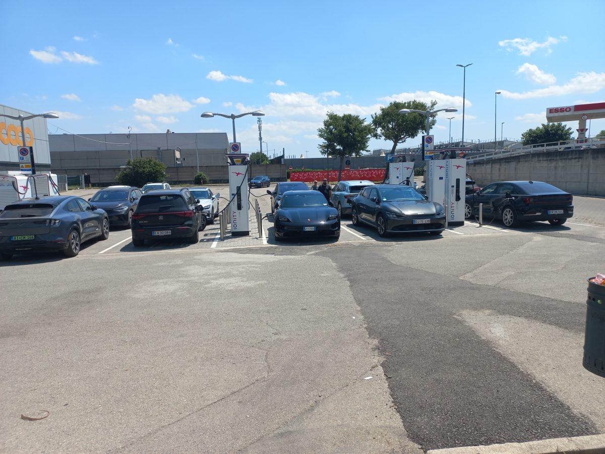 infrastruttura di ricarica