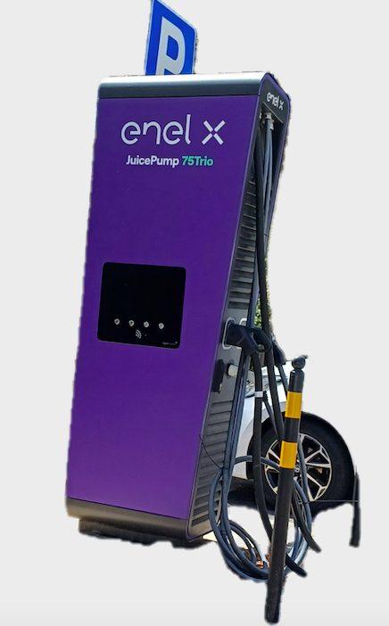 A Siena colonnine Enel X 