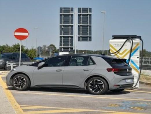prima auto elettrica