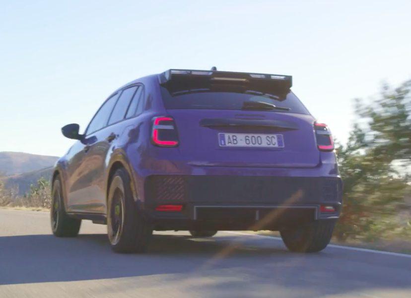 Torna la 600 Abarth