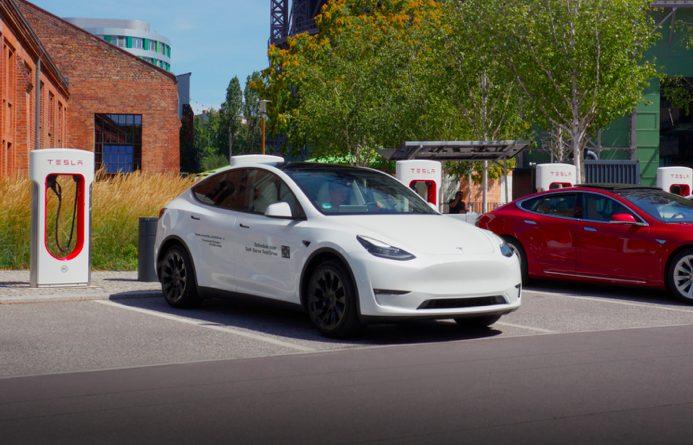 Vuoi provare una Tesla