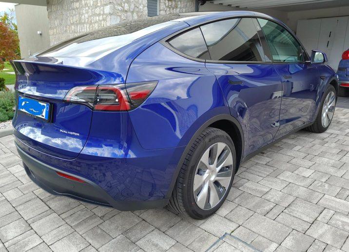 Tesla Model Y AWD Dual Motor