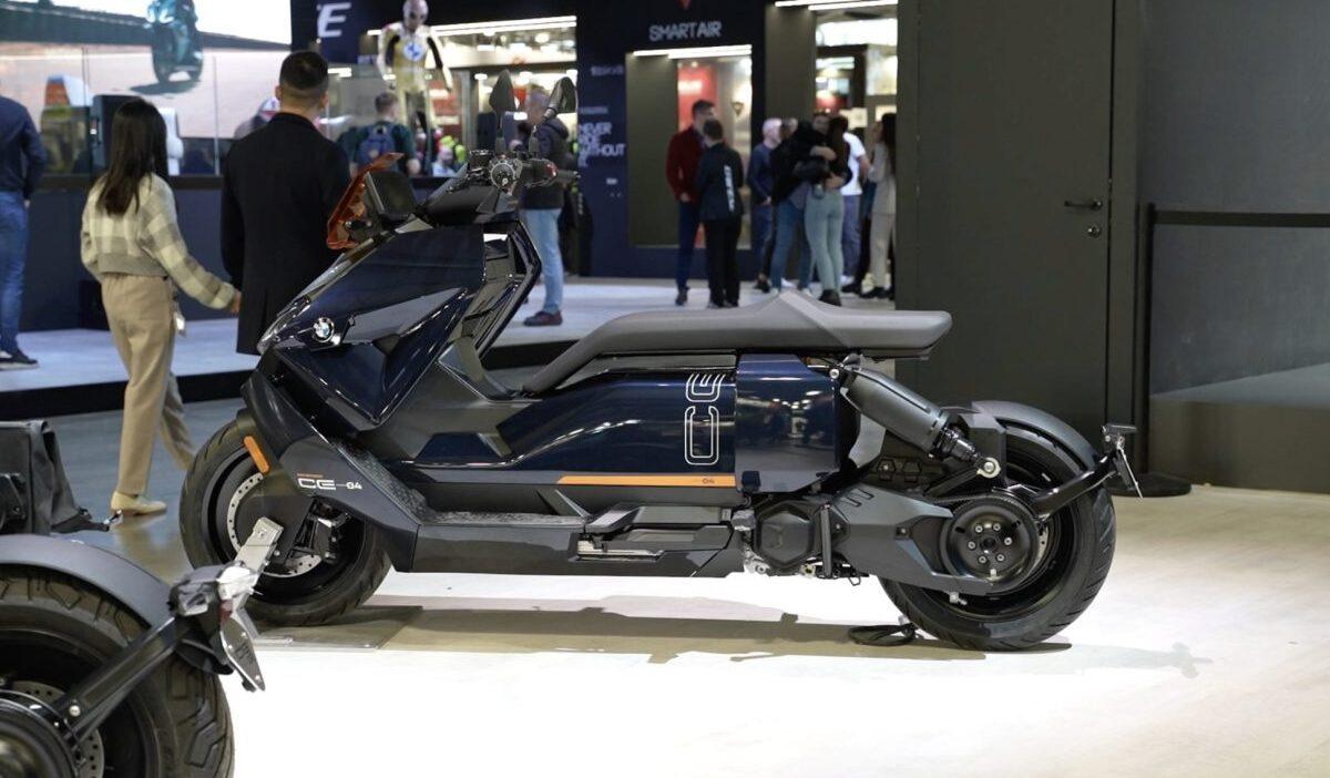 BMW CE