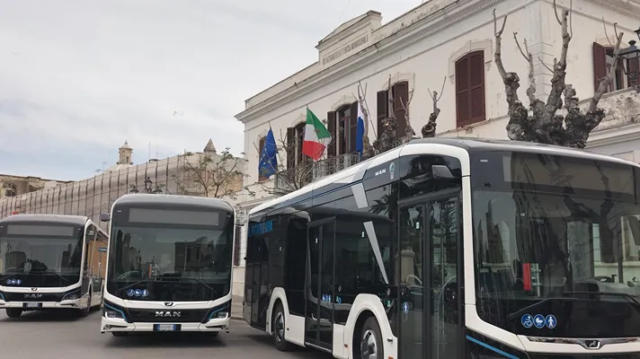 Autobus elettrici