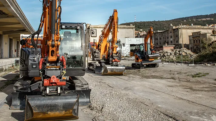 Escavatori Hitachi