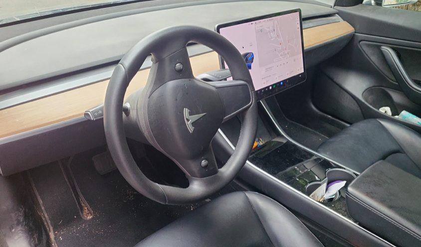 tesla model 3 2019