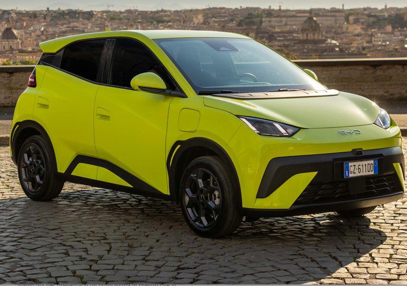 Perché in Spagna le elettriche costano molto meno? Gianni vorrebbe acquistare una BYD Dolphin Surf, ma in Italia costa 7 mila euro in più...Vaielettrico risponde. Per scriverci: info@vaielettrico.it