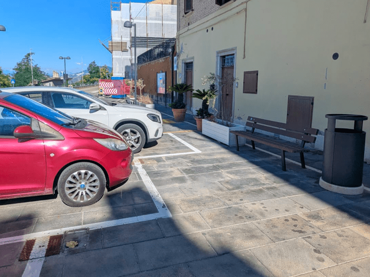 Le colonnine le smontano