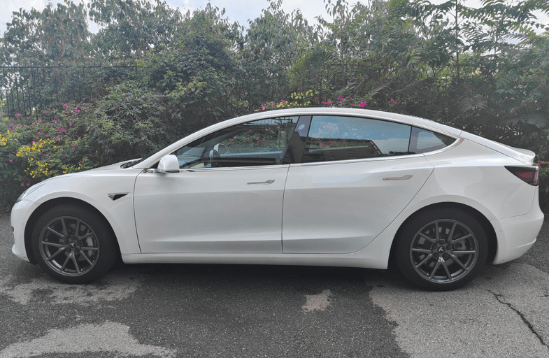 Model 3 Standard Range