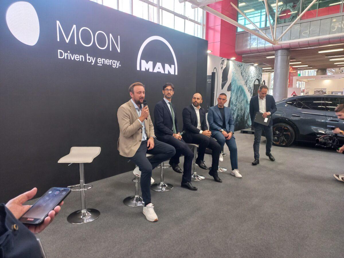 Moon Power MAN