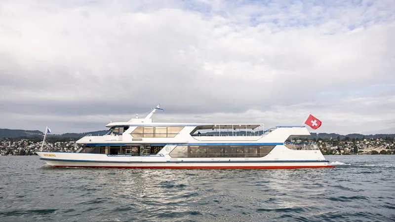 Zurigo traghetto elettrico