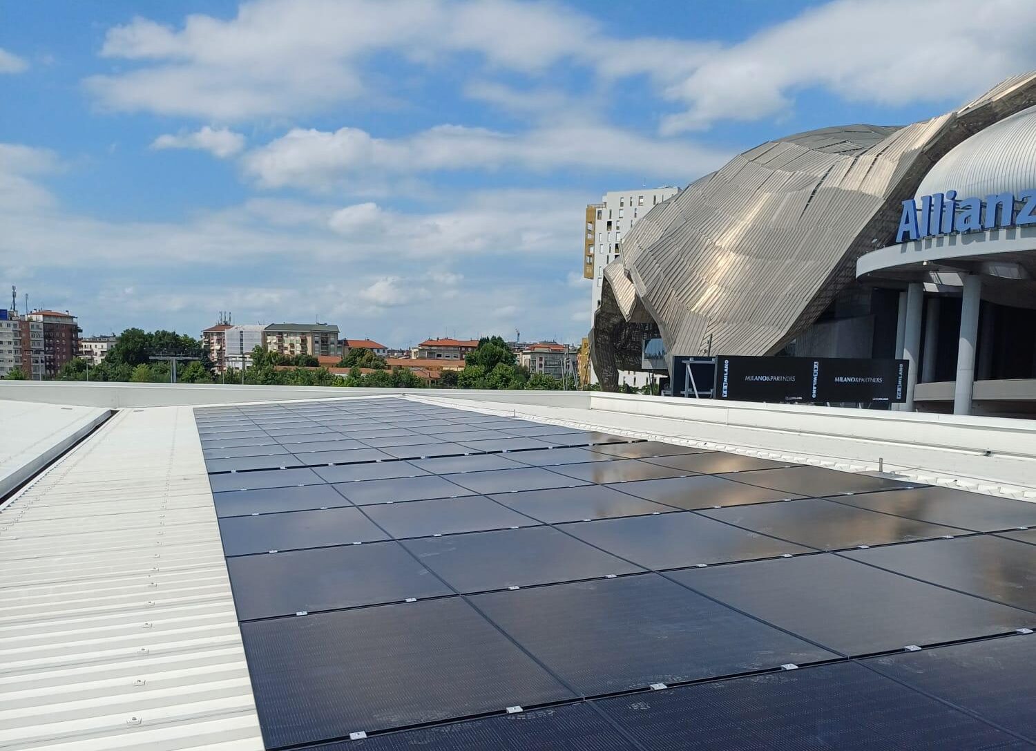 L'impianto fotovoltaico che ricopre il Padel Pavillon a CityLife Milano CityLife fotovoltaico