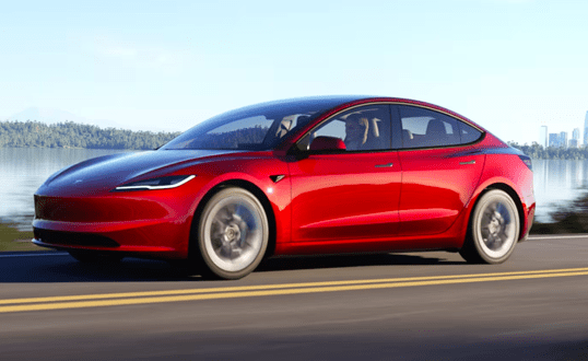 più autonomia nelle Tesla