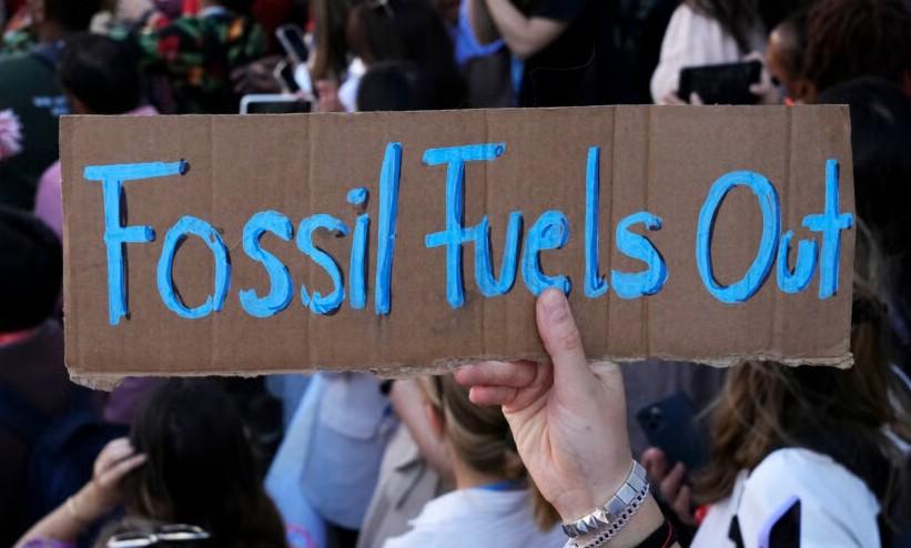 Basta carburanti fossili: gli ambientalisti in piazza per sostenere il Green Deal  green deal