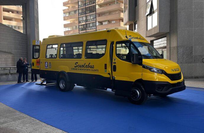 scuolabus elettrico iveco bus