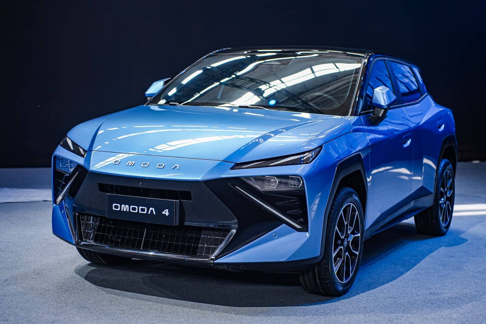  Omoda 4