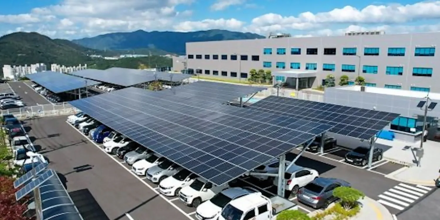 Corea del Sud parcheggi fotovoltaico