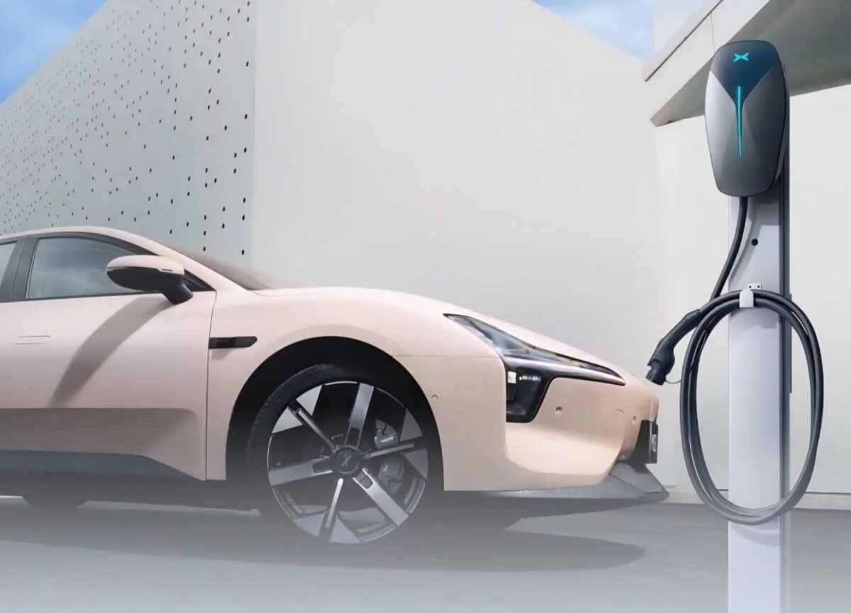 BYD condivisione ricarica