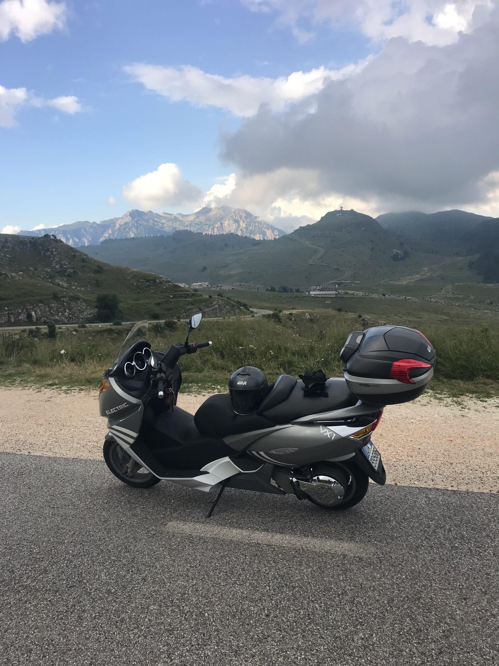 Lo scooter elettrico di Pasotti vectrix
