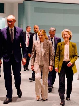 Il premier spagnolo attacca