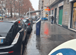 le colonnine alle poste