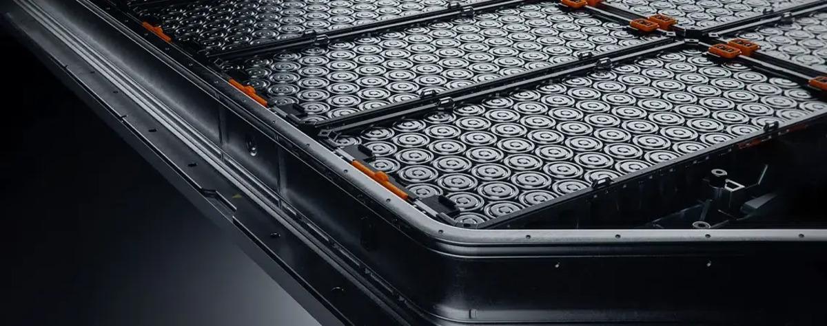 Cina batterie impronta carbonio