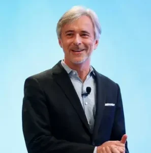 John Krafcik, CEO di Waimo Krafcik fsd Tesla