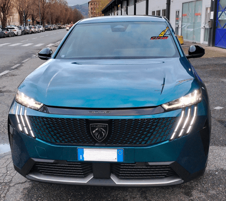 Peugeot e-3008 del 2024