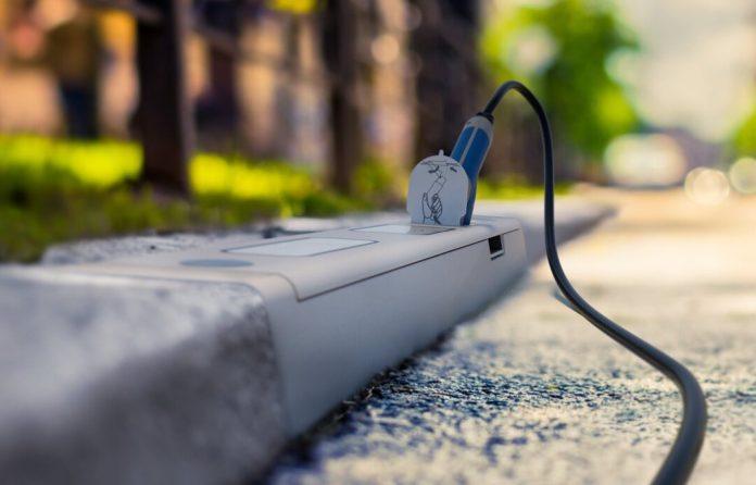 ricarica da marciapiede