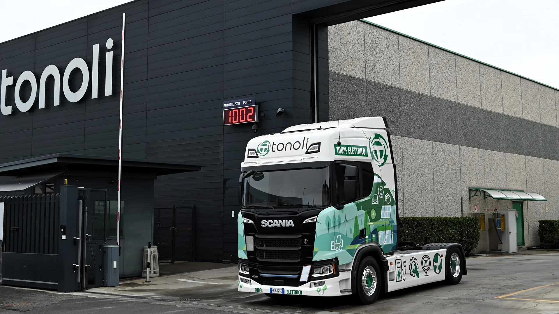 camion elettrico dell'azienda Tonoli Camion elettrico