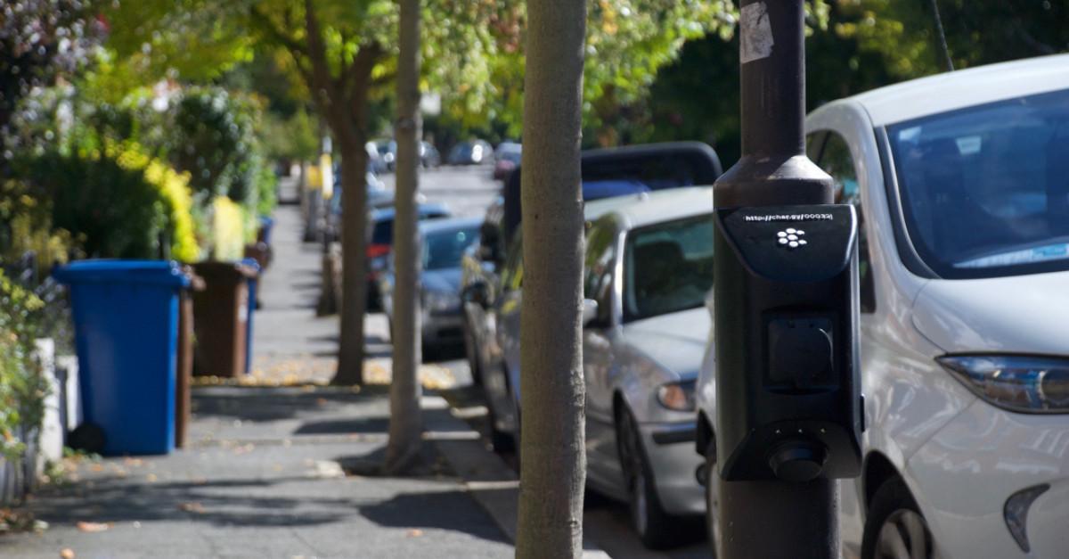 Praga lampioni ricarica